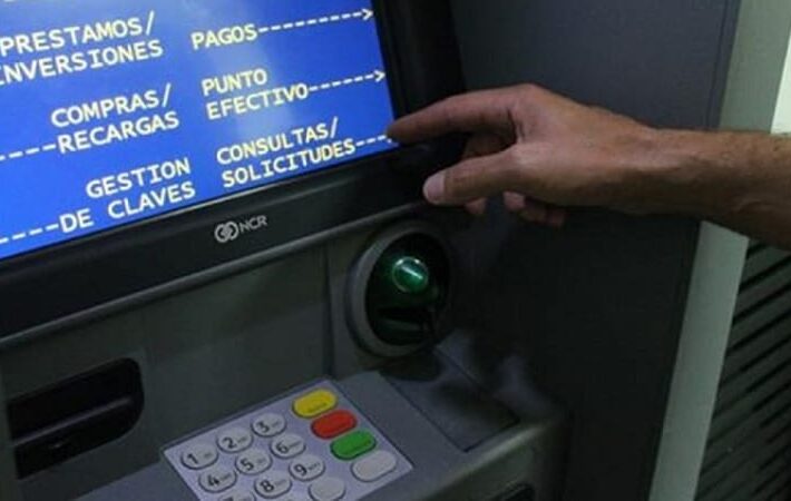 Hoy se acreditaron los sueldos de estatales provinciales