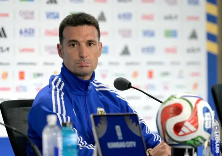 Scaloni: «No sería descabellado que repita el equipo»